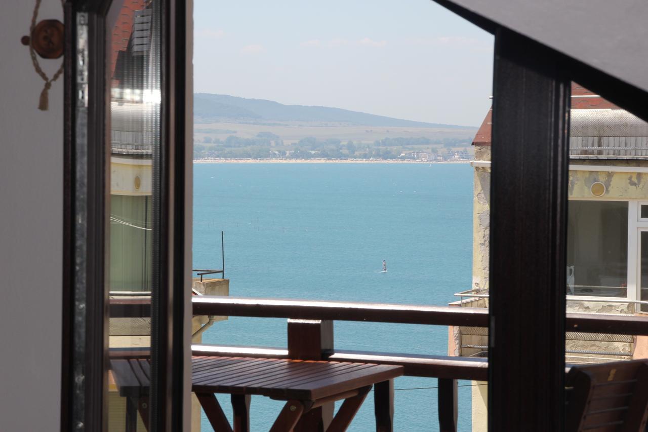 Yankov'S House Hotel โซโซโปล ภายนอก รูปภาพ